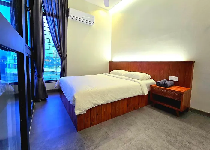 Jonker Street New Cozy Home 20Pax Swimming Pool Karaoke