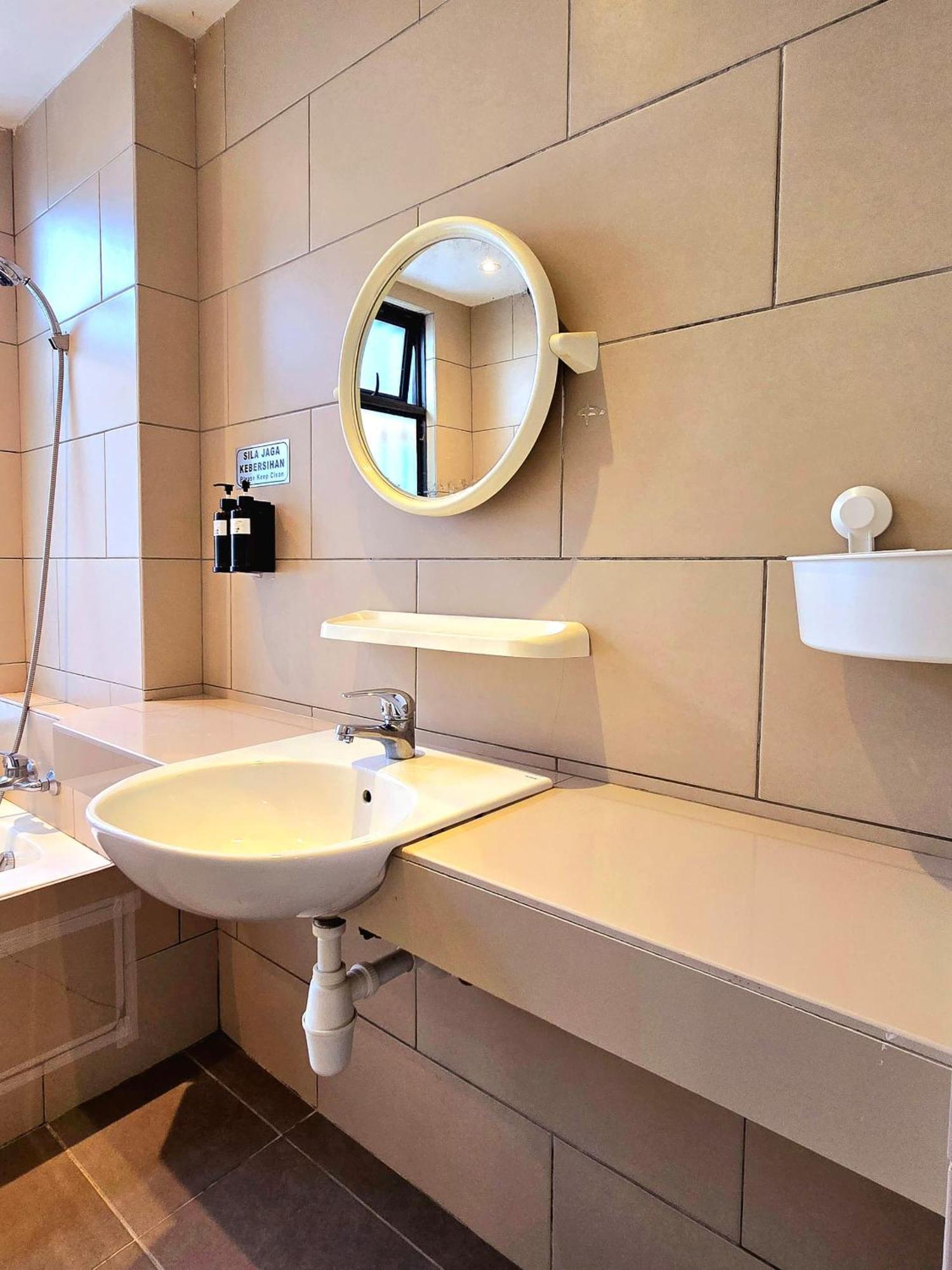 Holiday home Jonker Street New Cozy 20pax Swimming Pool Karaoke Malacca